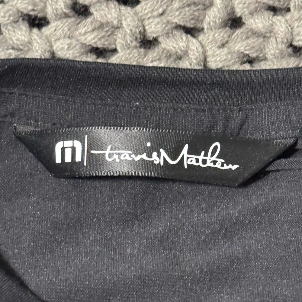 TRAVIS MATHEW‎ Black Long Sleeve Top Shirt Crew Lightweight Size M Golf Casual